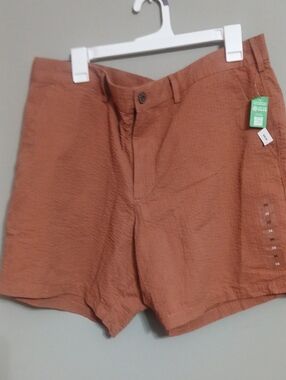 Mens Size 38 Gap Essentia Khaki Shorts